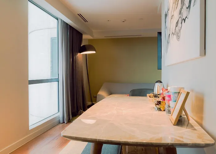 The Residences At Acqua 酒店