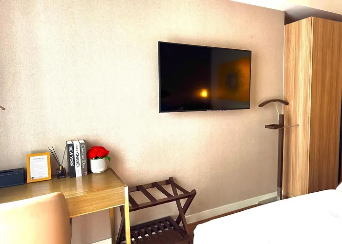 The Residences At Acqua 酒店 *